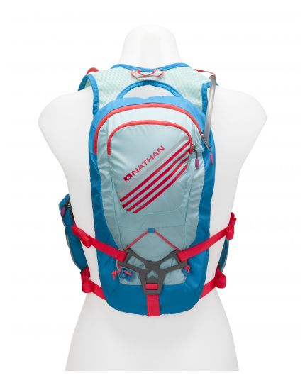 5035nlbd_moxy_bluedanube_back_form_nw